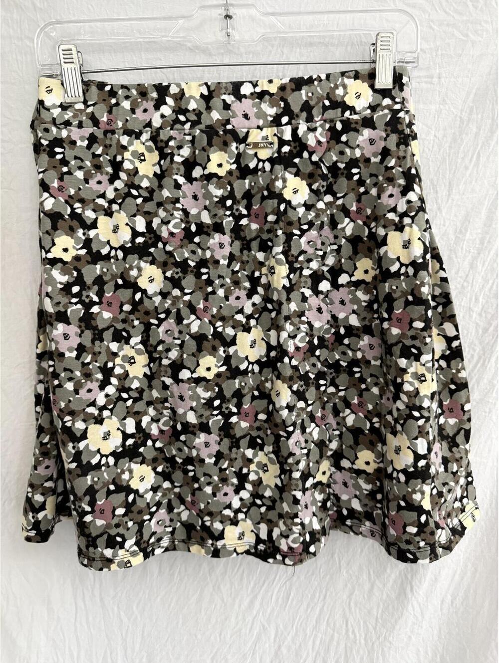 3 For $24 SKORT - Picture 2 of 5